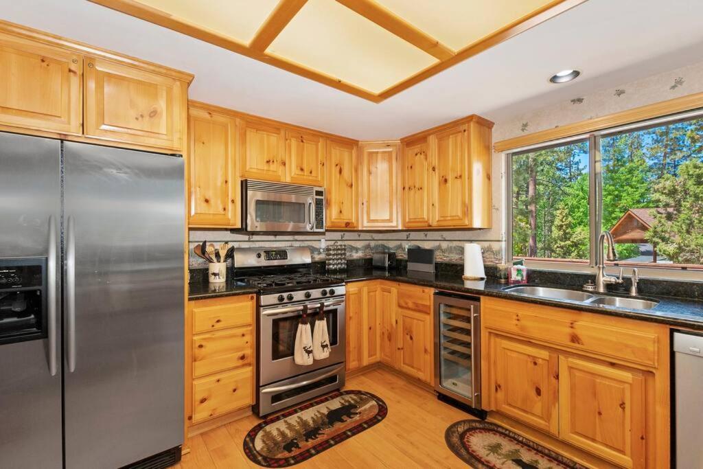 Villa Teakwood - 3-Br Spa, Fire Pit, Quiet, Ac, Centrally Located Big Bear Lake Exterior foto